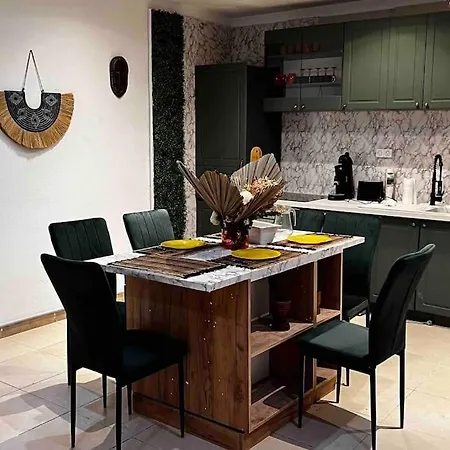 Loft Cosy Chic, Pres Des Grands Buffets *