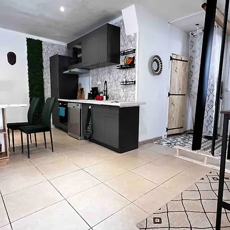Loft Cosy Chic, Pres Des Grands Buffets Нарбонна